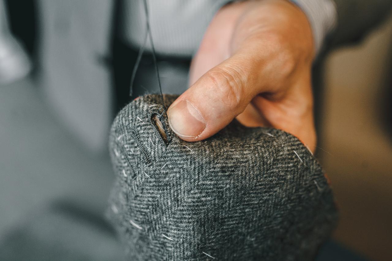 Ziravalone: L'Arte del Vestire Su Misura – Eleganza Personalizzata per Ogni Occasione.